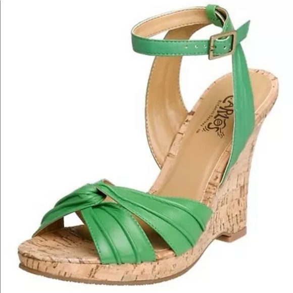 Carlos Santana Green Leather Ripple Wedges Sz 8 - Picture 1 of 4